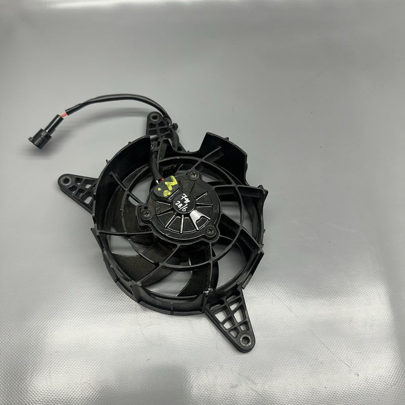 8555494 BMW G310GS RADIATOR COOLING FAN 2018 2019 OEM 8555494