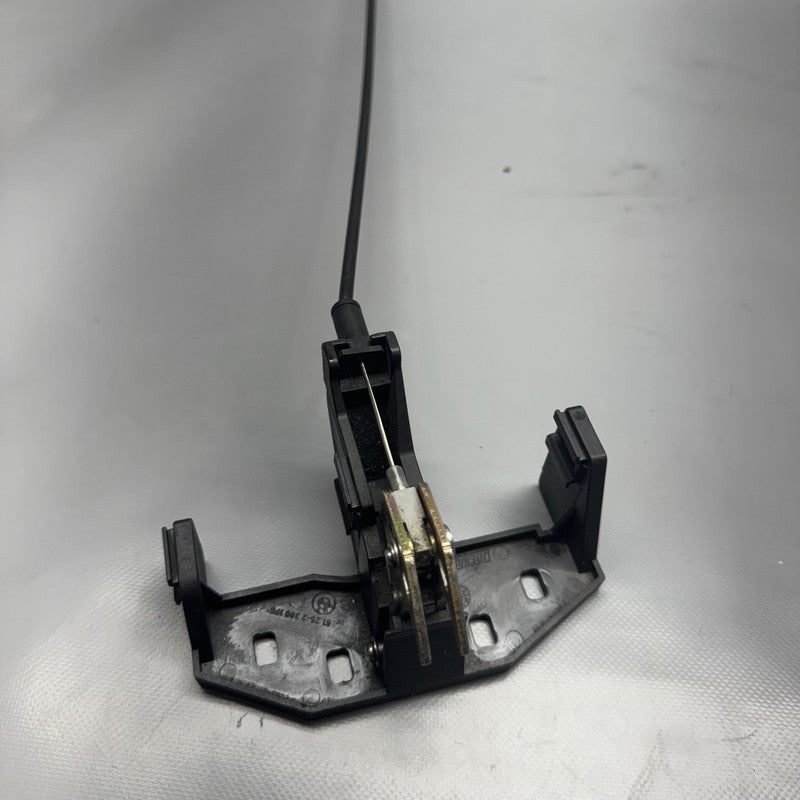 2308176 BMW K 1200LT DUELSEAT LOCKING MECHANSIM 2005 2006 2007 2008 OEM 2308176