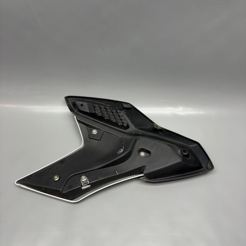 BMW G310GS SIDE TRIM PANEL RIGHT 2019 2020 2021 2022 2023 OEM