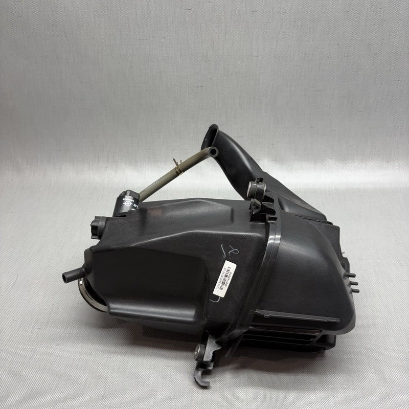 8556563 BMW G 310R AIR INTAKE CLEANER BOX 2016 2017 2018 2019 2020 OEM 8556563