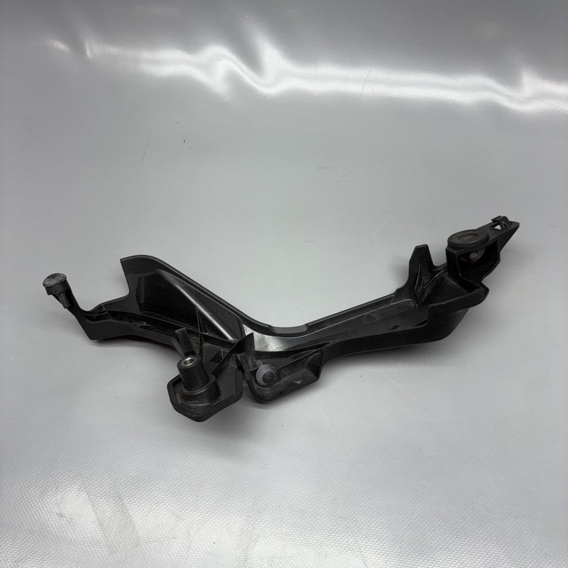 8394322 BMW F900R COVER CABLE RUNWAY 2020 2021 2022 2023 2024 OEM 8394322