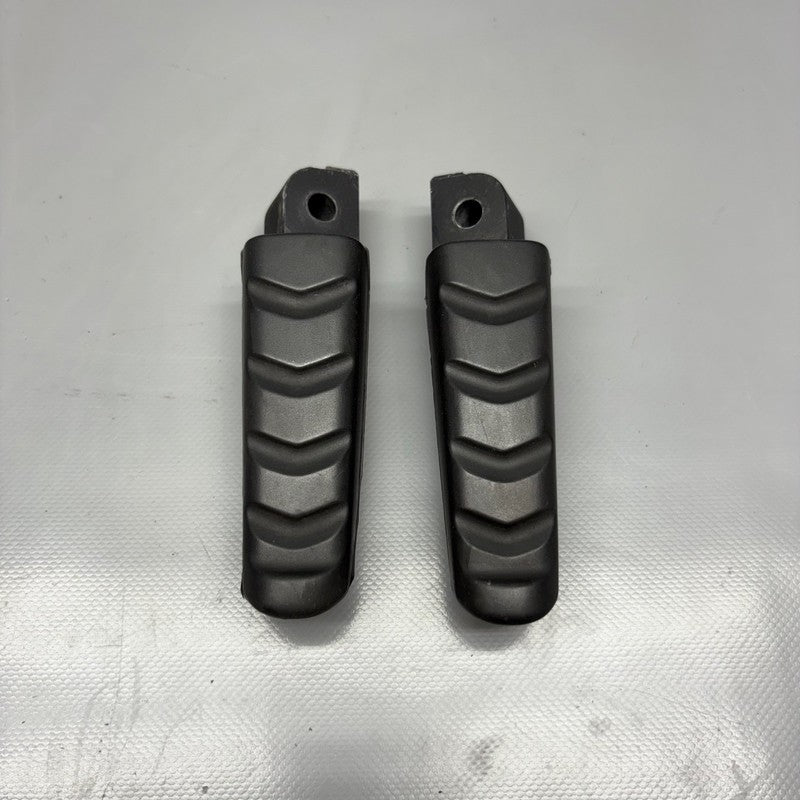 F800ST BMW F800ST FOOTPEG LEFT AND RIGHT REAR 2005 2006 2007 2008 2009 2010 2011 OEM