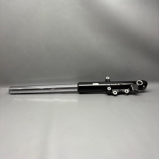 7105805 BMW R18 B FROK LEG LEFT 2020 2021 2022 2023 2024 OEM 7105805