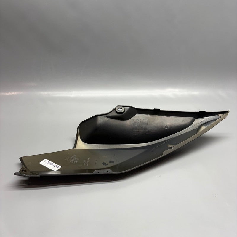 BMW K1600 BAGGER TANK COVER UPPER RIGHT 2018 2019 2020 2021 OEM 771045