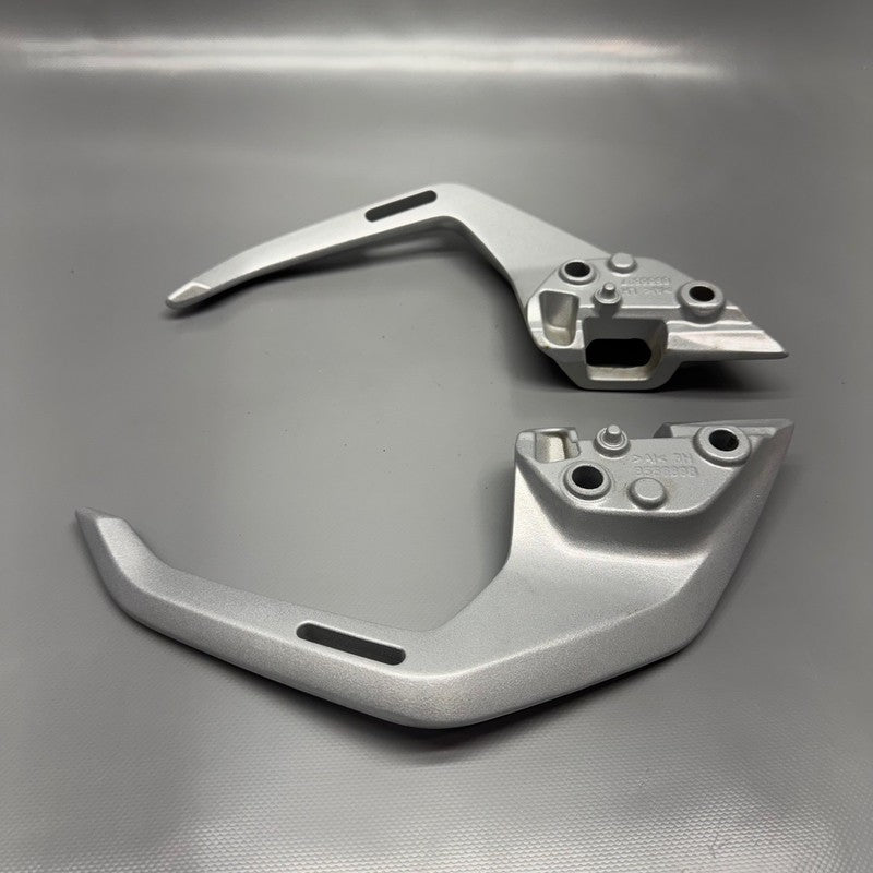 BMW G310R US GRAB RAIL BAR RIGHT LEFT 2016 2017 2018 2019 2020 OEM 855