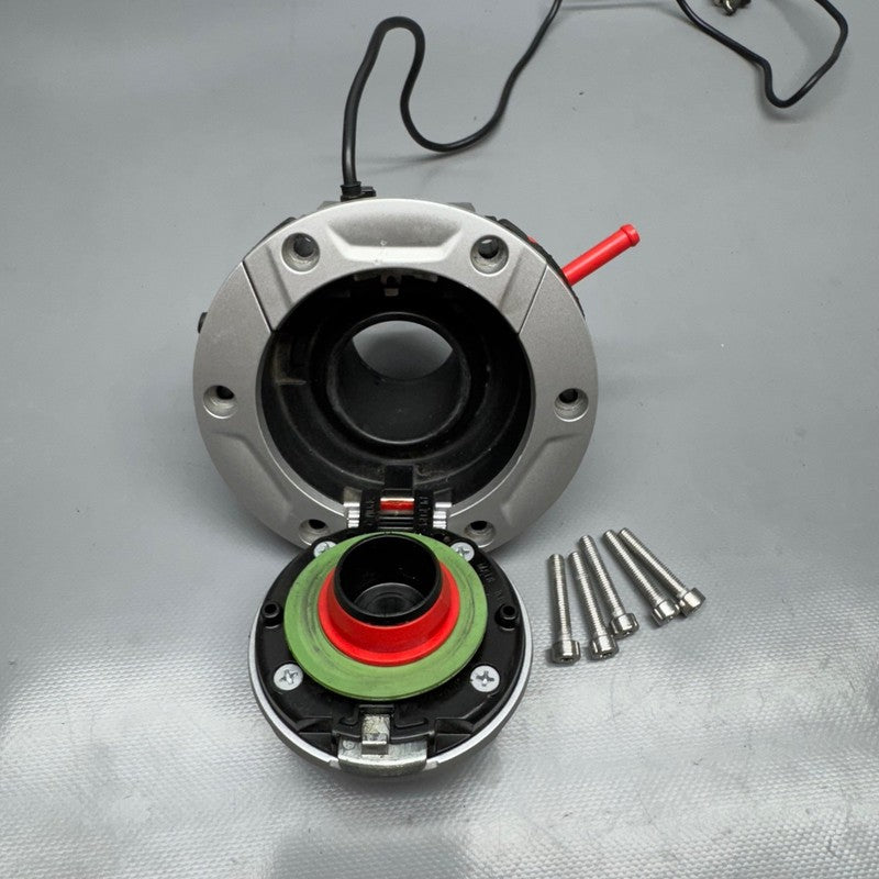 BMW F900R KEYLESS TANK LID  2020 2021 2022 2023 2024 OEM 8531632
