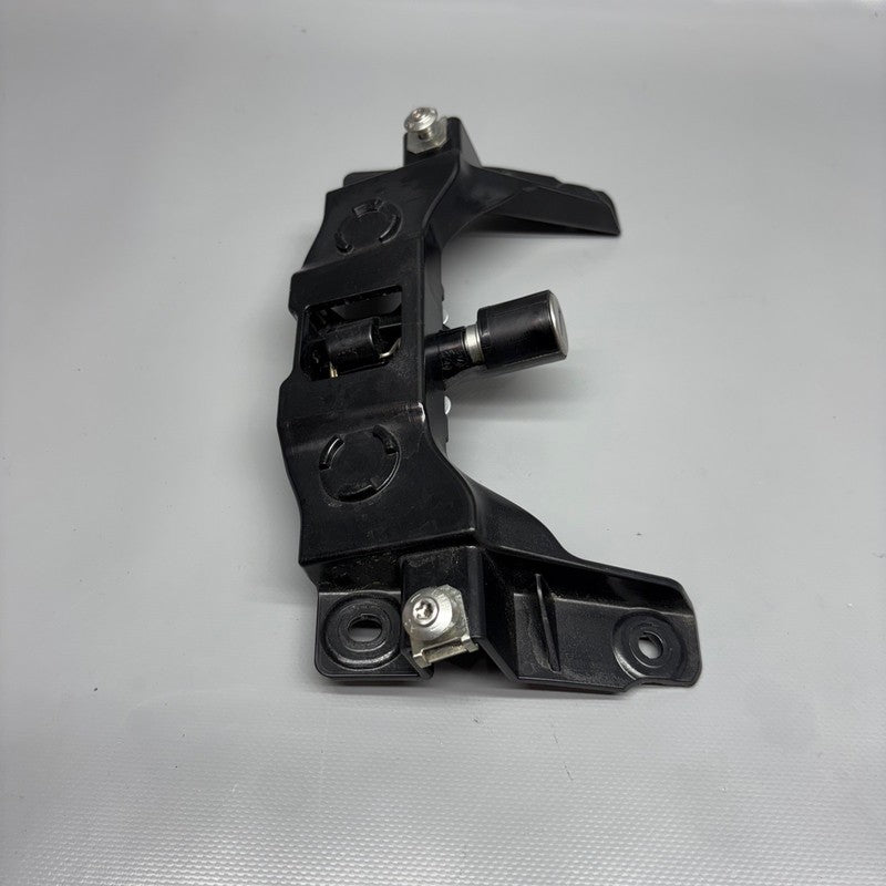 8569715 BMW S1000R SEAT LOCK BRACKET SUPPORT 2020 2021 2022 2023 2024 2025 OEM 8569715