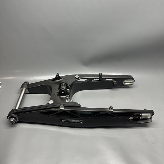 8563984 BMW G310GS SWING ARM 2018 2019 OEM 8563984