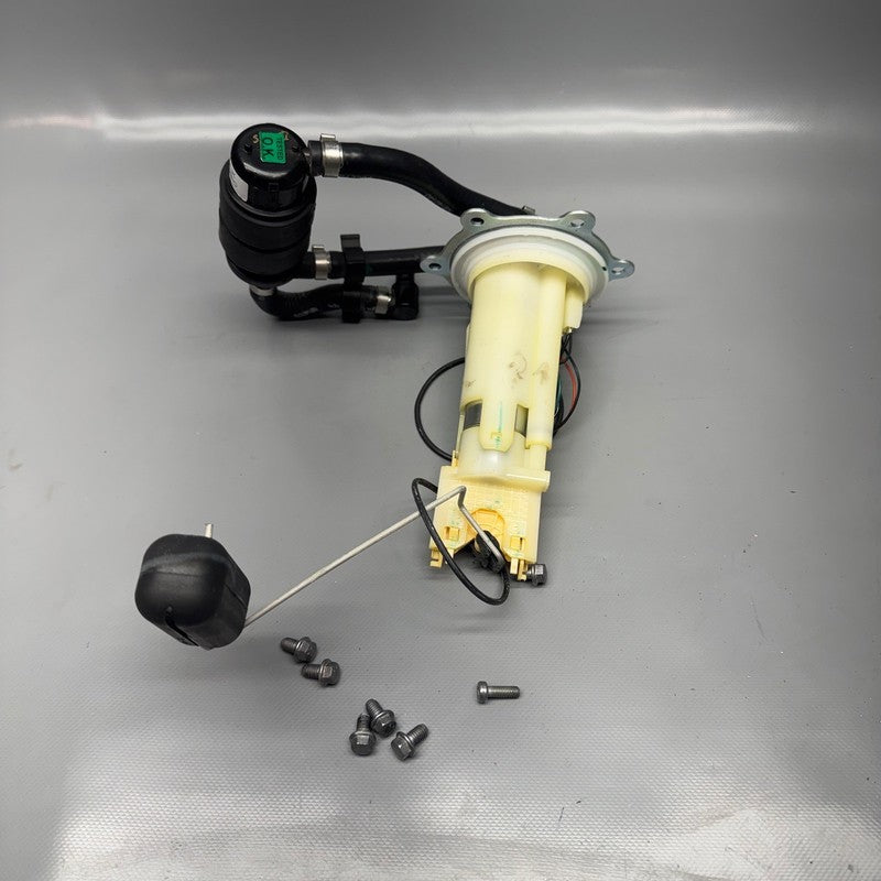 BMW G310R US FUEL PUMP 2016 2017 2018 2019 2020 OEM