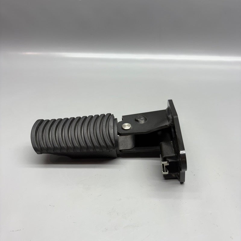 8558603 BMW C400X FOOTPEG LEFT REAR 2018 2019 2020 OEM 8558603