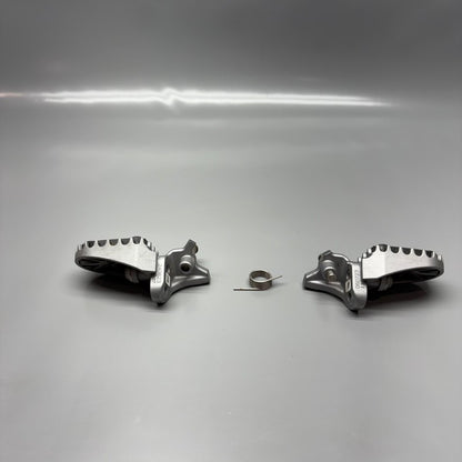 BMW R1300GS FOOTREST LEFT RIGHT 2022 2023 2024 OEM