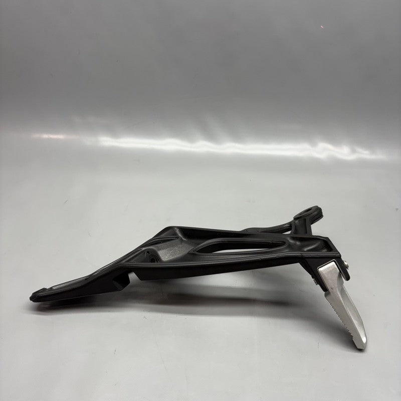 7660170 BMW K1300S FOOTREST WITH HOLDER RIGHT REAR OEM 2007-2012 2013 2014 2015 7660170