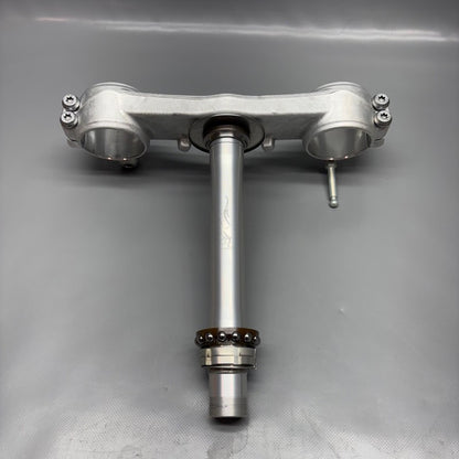 BMW M1000RR K66 FORK BRIDGE LOWER 2023 2024 2025 2026 OEM 1754549