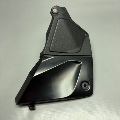 BMW K1600 BAGGER COVER PANEL FRAME LOWER PART RIGHT 2018 2019 2020 202