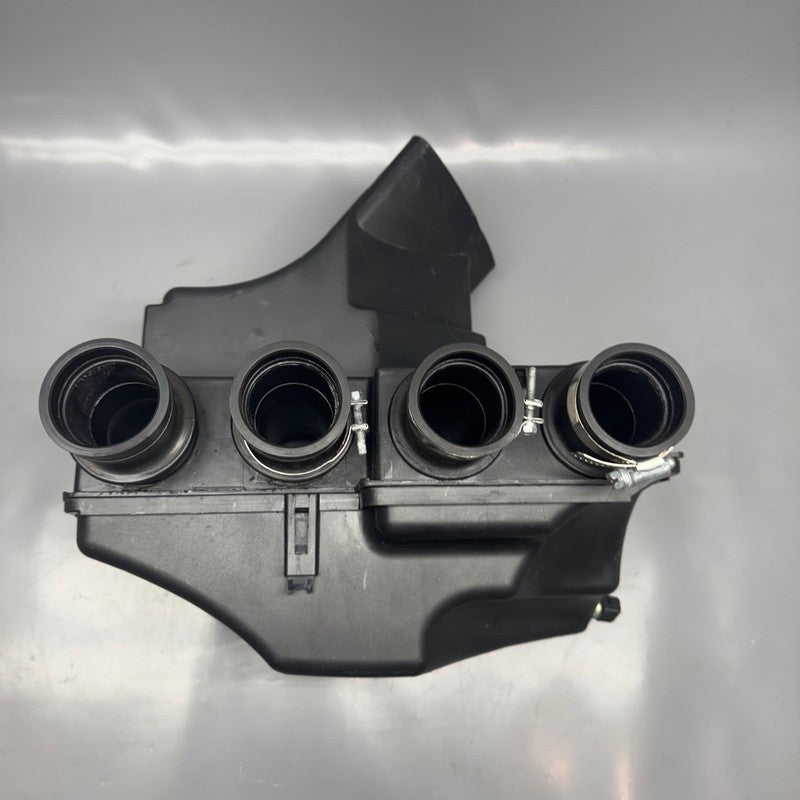 BMW K 1200LT AIR INTAKE BOX 2005 2006 2007 2008 OEM 7672578