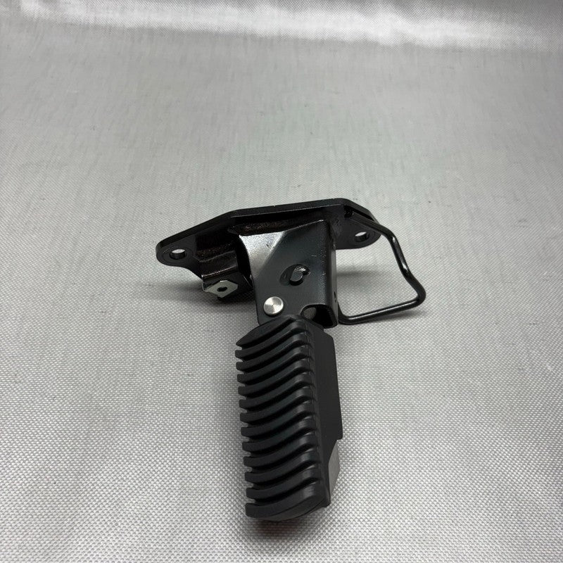 BMW C400X FOOTPEG RIGHT REAR 2018 2019 2020 OEM 8558604