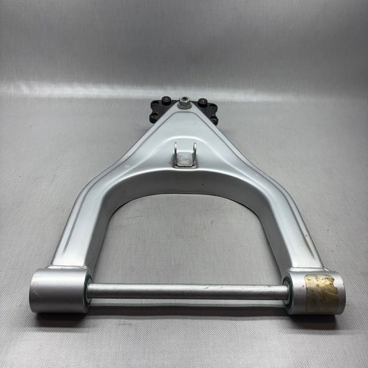 2311874 BMW R1150RS LOWER FORK CROSS BRACE 2002 2003 2004 2005 2006 OEM 2311874