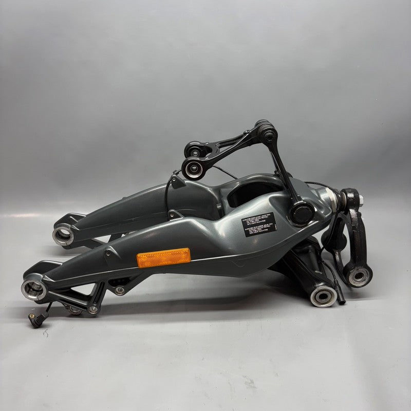 BMW K1300S FRONT WHEEL CARRIER 2007-2011 2012 2013 2014 2015 OEM 77205