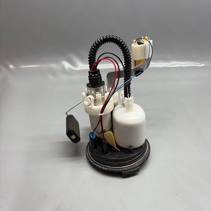 BMW S1000RR FUEL PUMP 2018 2019 2020 2021 2022 2023 2024 2025 OEM 8414