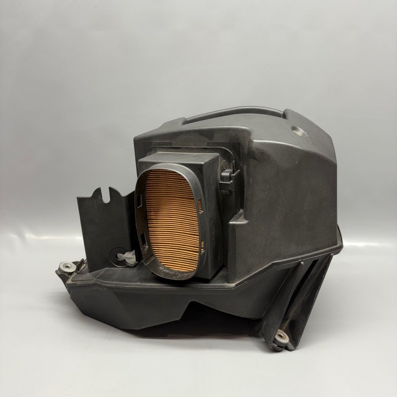 F800ST BMW F800ST AIR INTAKE BOX 2005 2006 2007 2008 2009 2010 2011 OEM 