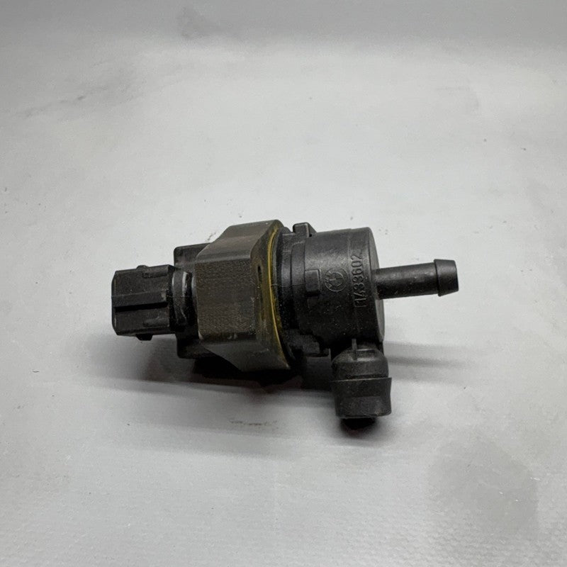BMW K1600GT FUEL TANK BREATHER VALVE 2011 2012 2013 2014 2015 2016 OEM