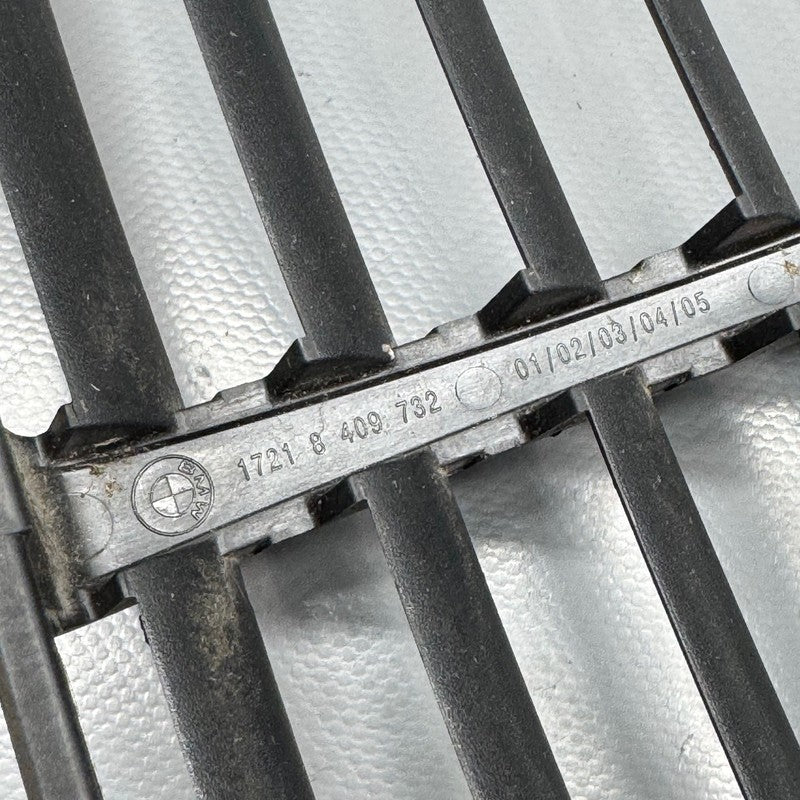 8409732 BMW R18 TRANSCONTINENTAL OIL COOLER COVER 2020 2021 2022 2023 2024 OEM 8409732