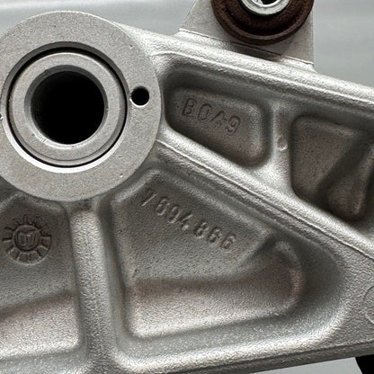 BMW F800ST LOWER FORK CROSS BRACE 2006 2007 2008 2009 2010 2011 2012 2