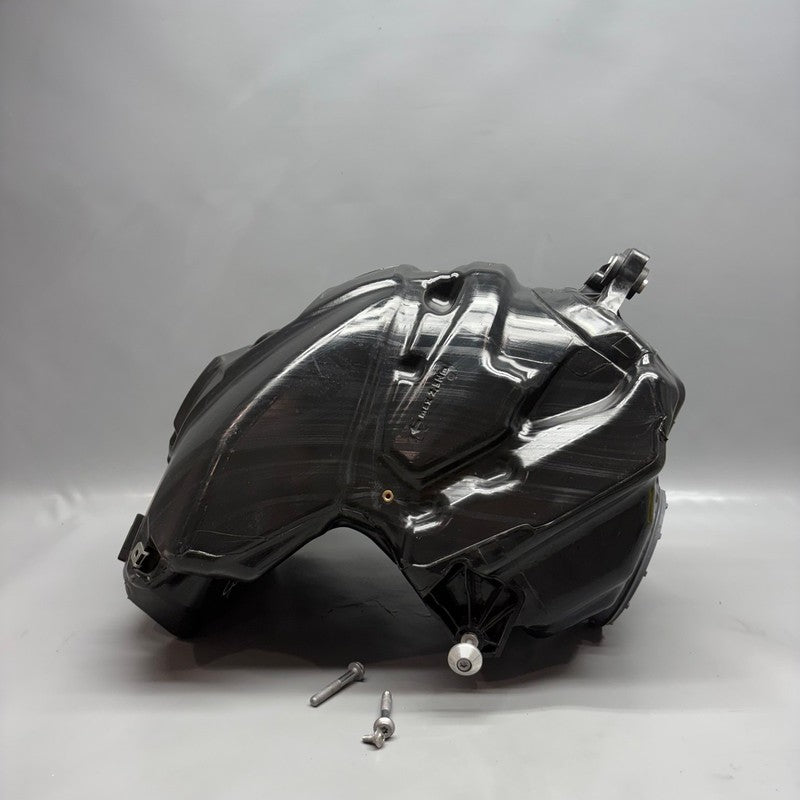 BMW S1000XR FUEL TANK 2014 2015 2016 2017 2018 2019 OEM 7717010