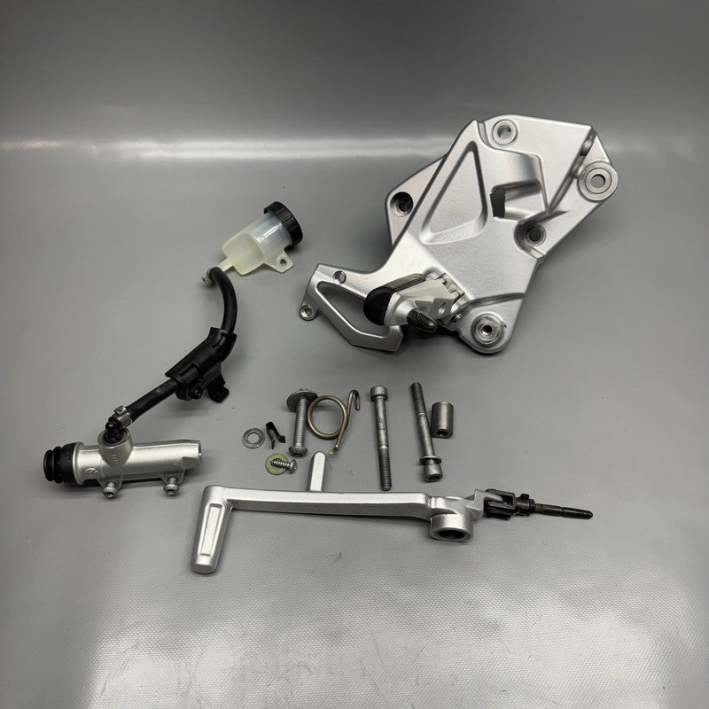BMW F800ST REAR BRAKE MASTER CYLINDER 2006 2007 2008 2009 2010 2011 20