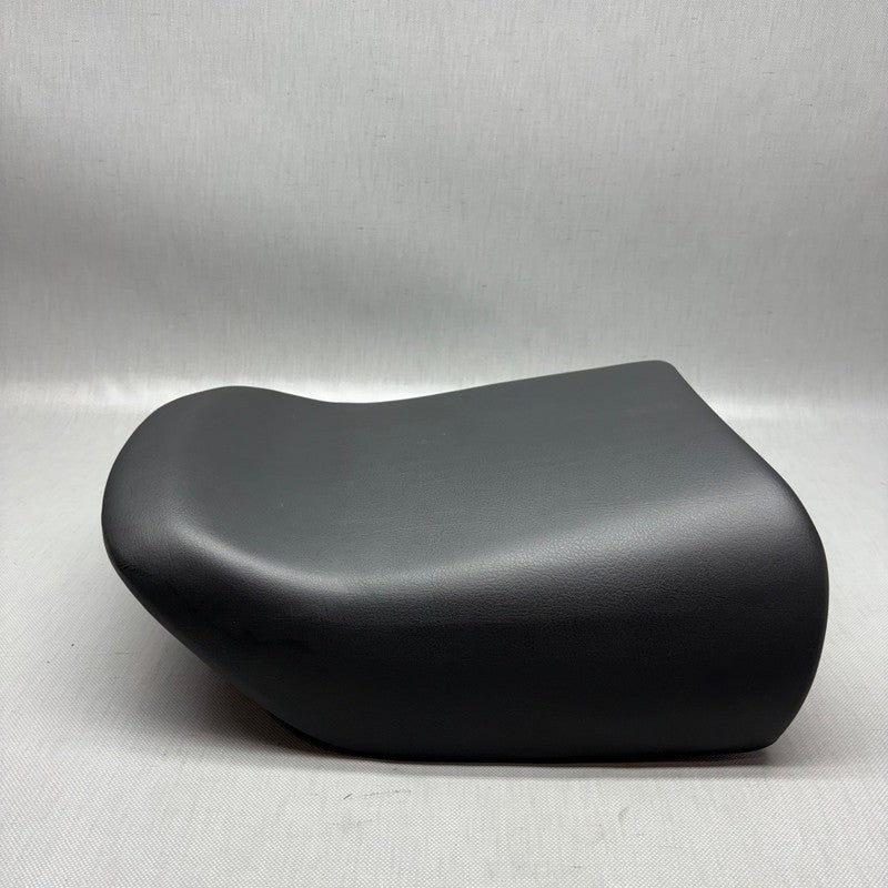 2313140 BMW R1150RS SEAT REAR 2002 2003 2004 2005 2006 OEM 2313140