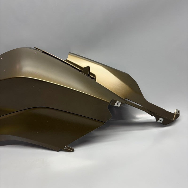 BMW K1600 BAGGER TANK TRIM RIGHT 2018 2019 2020 2021 OEM 8557446