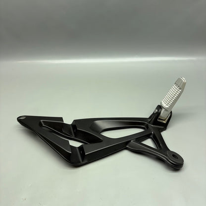 BMW K 1300S FOOTREST WITH HOLDER RIGHT REAR 2009-2012 2013 2014 2015 2