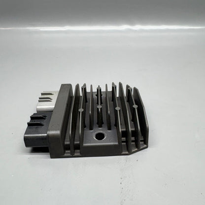 8523367 BMW R18 B VOLTAGE REGULATOR 2020 2021 2022 2023 2024 OEM 8523367