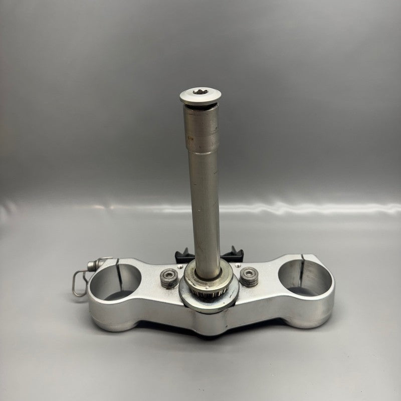 G650X BMW G650X LOWER FORK CROSS BRACE 2006 2007 OEM