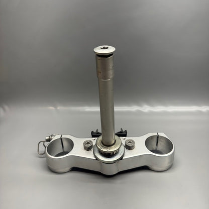 G650X BMW G650X LOWER FORK CROSS BRACE 2006 2007 OEM