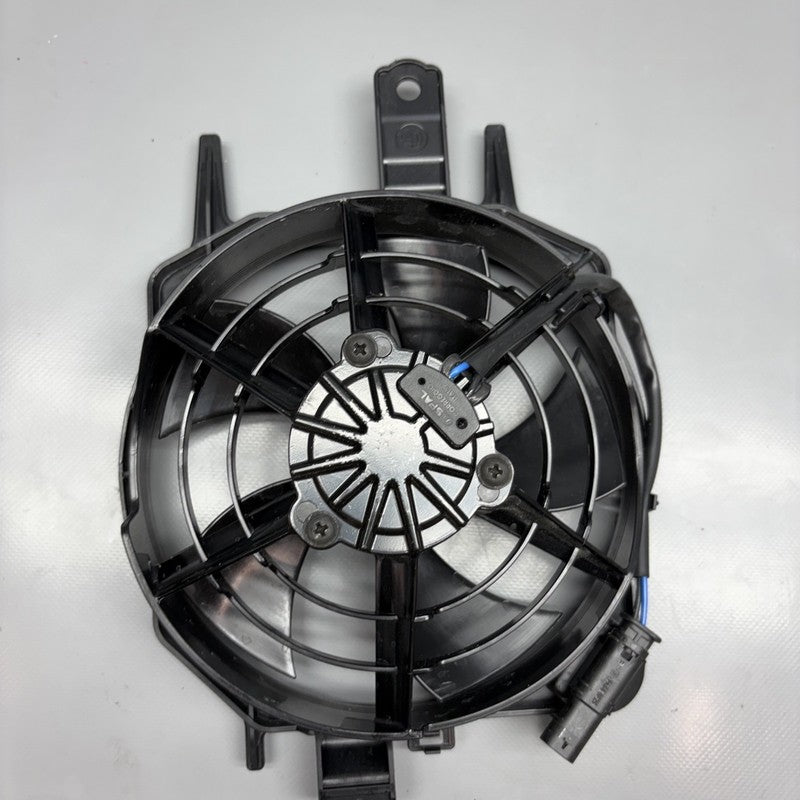 1542548 BMW R1300GS ADVENTURE FAN 2023 2024 2025 OEM 1542548