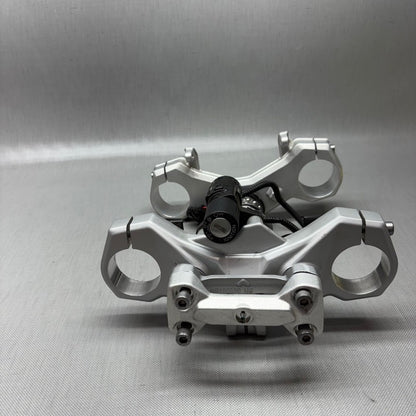 BMW G310R TRIPLE TREE CROSS BRACE 2017 2018 OEM