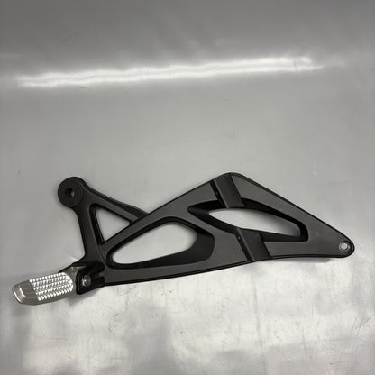 7660170 BMW K1300S FOOTREST WITH HOLDER RIGHT REAR OEM 2007-2012 2013 2014 2015 7660170