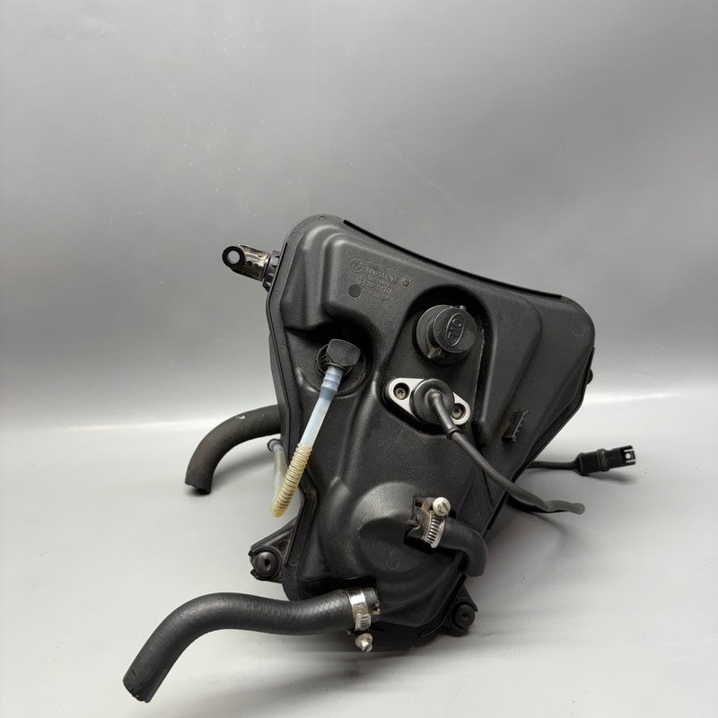 BMW K 1300S OIL TANK 2009 2010 2011 2012 2013 2014 2015 2016 OEM 77075