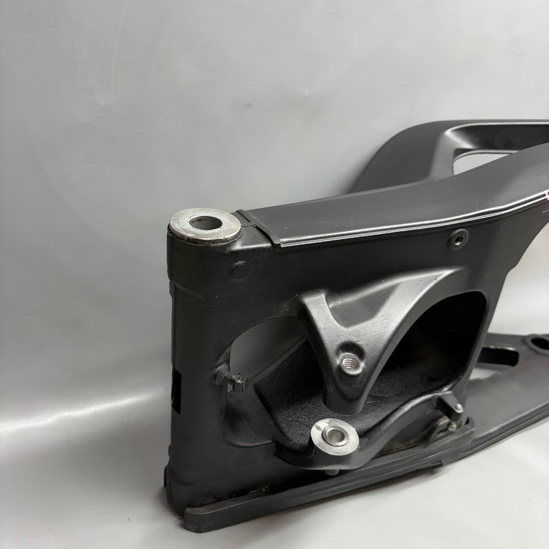 BMW S1000RR K67 REAR WHEEL SWINGING ARM 2018-2020 2021 2022 2023 2024 