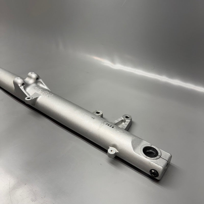 BMW K 1200LT FORK RIGHT 2005 2006 2007 2008 OEM 2333446