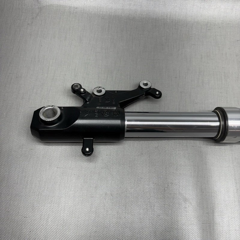 7725311 BMW C650 GT FORK SUSPENSION LEFT 2011 2012 2013 2014 2015 OEM 7725311