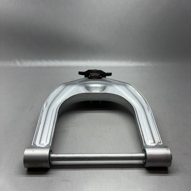 2311874 BMW R1150RS LOWER FORK CROSS BRACE 2002 2003 2004 2005 2006 OEM 2311874