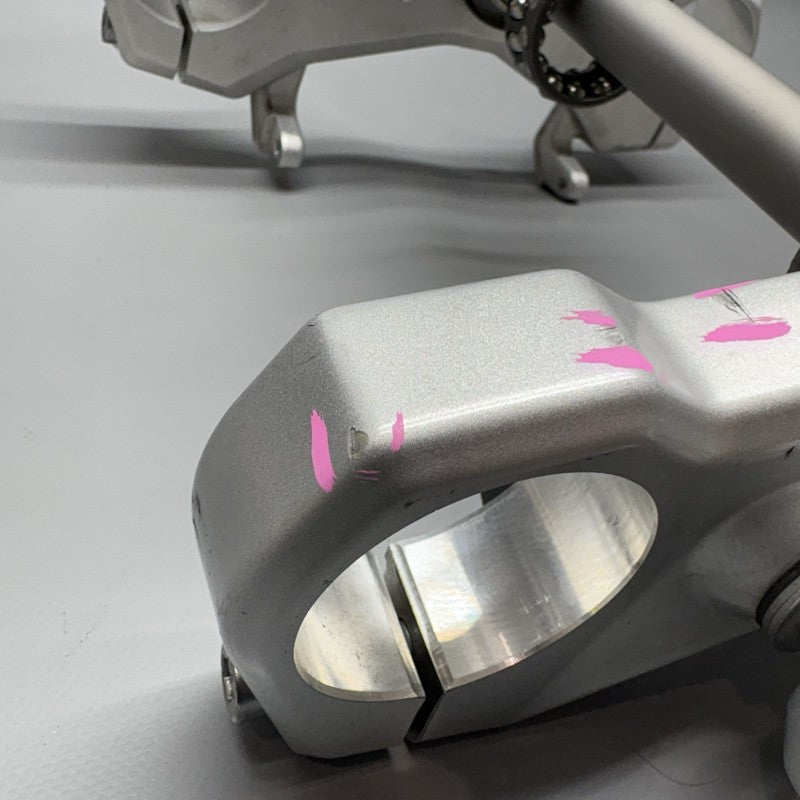 8554115 BMW G310R TRIPLE TREE CROSS BRACE 2017 2018 OEM 8554115