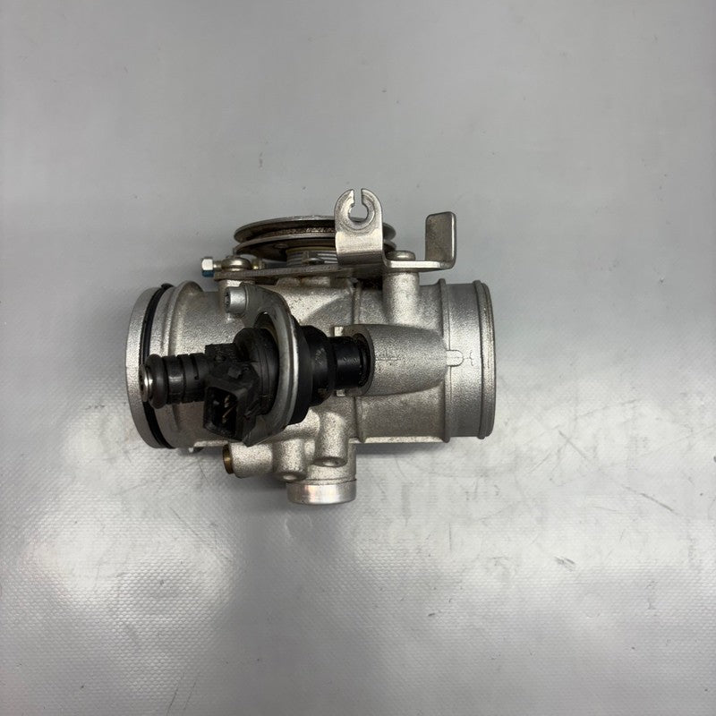BMW R 1100R THROTTLE HOUSING ASSEMBLY RIGHT FRONT 1995-1998 1999 2000 