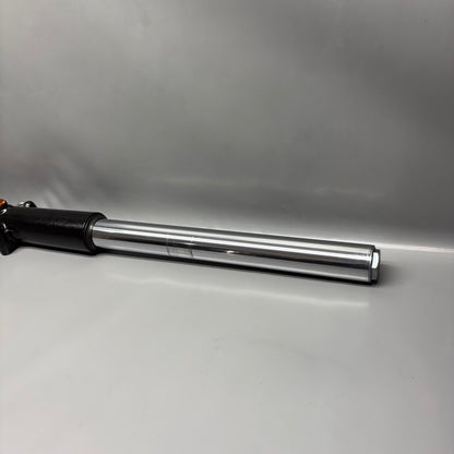 R18 B BMW R18 B FROK LEG RIGHT 2020 2021 2022 2023 2024 OEM