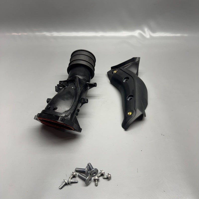 8409744 BMW R18 B SUCTION TUBE 2020 2021 2022 2023 2024 OEM 8409744