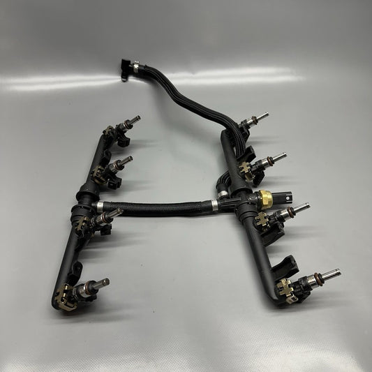 M1000R BMW M1000R INJECTOR NOZZLE AND VALVES 2021 2022 2023 2024 OEM 