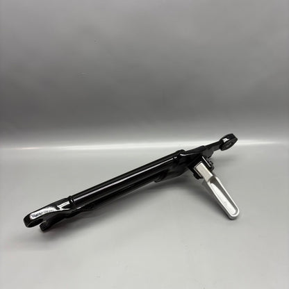 G310 GS BMW G310 GS FOOTREST BRACKET RIGHT REAR 2016-2020 2021 2022 2023 2024 2025 OEM