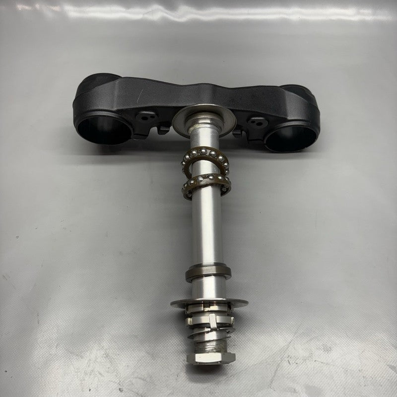 8526069 BMW M1000R LOWER FORK CROSS BRACE 2021 2022 2023 2024 OEM 8526069